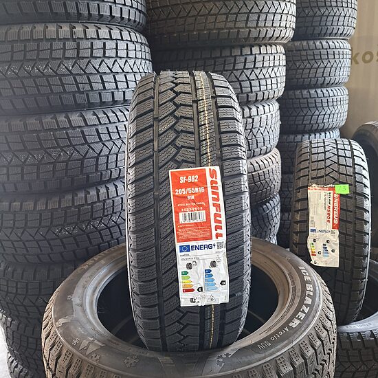 Sunfull 205/55R16 ZOSF 91H SF982