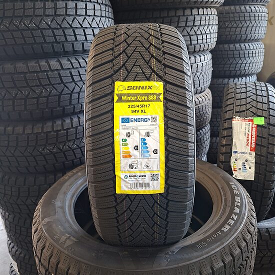 Sonix 225/45R17 ZOSO 94V XP888